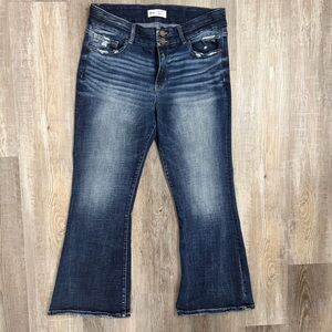 BKE Payton Universal Mid-Rise Flare Jeans-size 32x29 1/2 *like NEW*